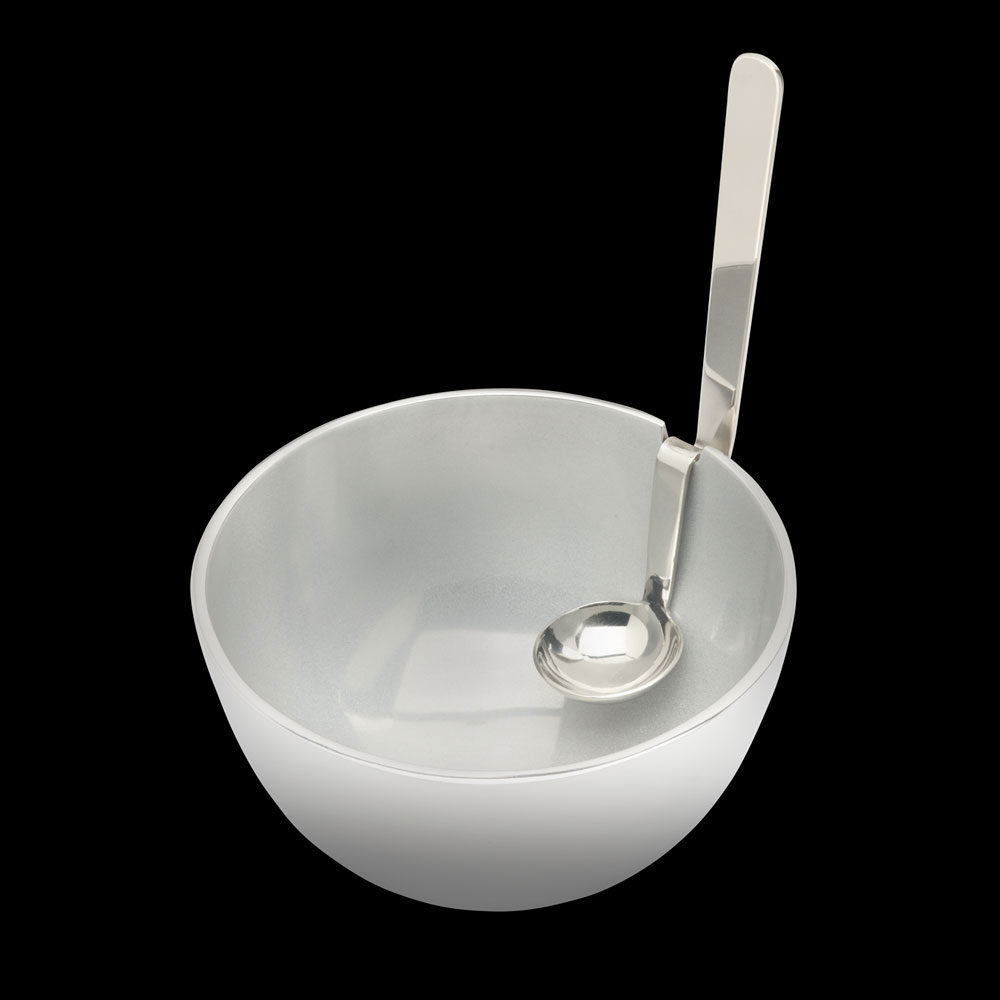 Pearl White Benzy Bowl with Spoon